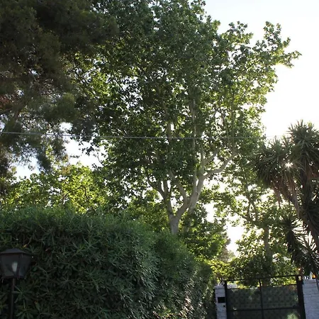 Casina Elio בית נופש *