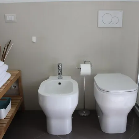 Casina Elio בית נופש *