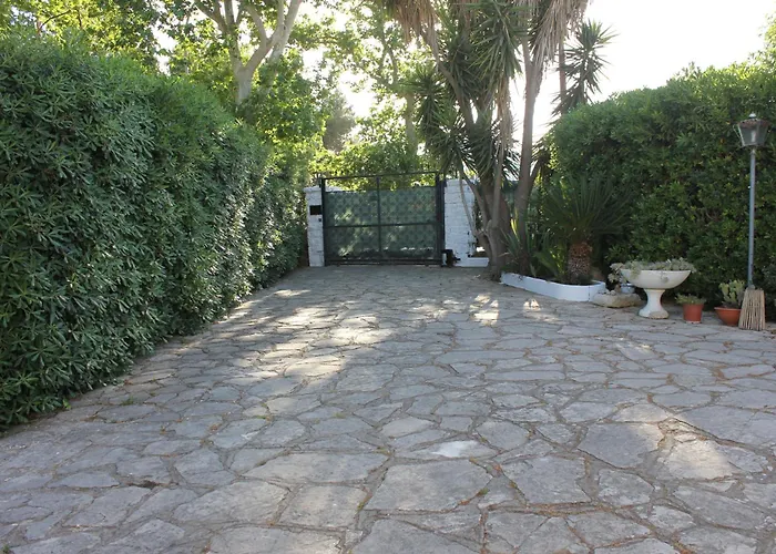 Casina Elio * Нардо